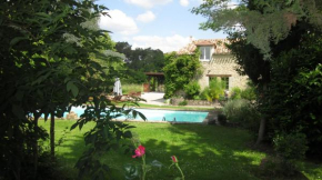 Hotels in Saint-Méard-de-Gurçon